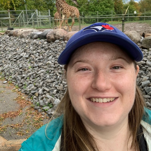 Meet your Posher, Carmen - Picture 1 of 1